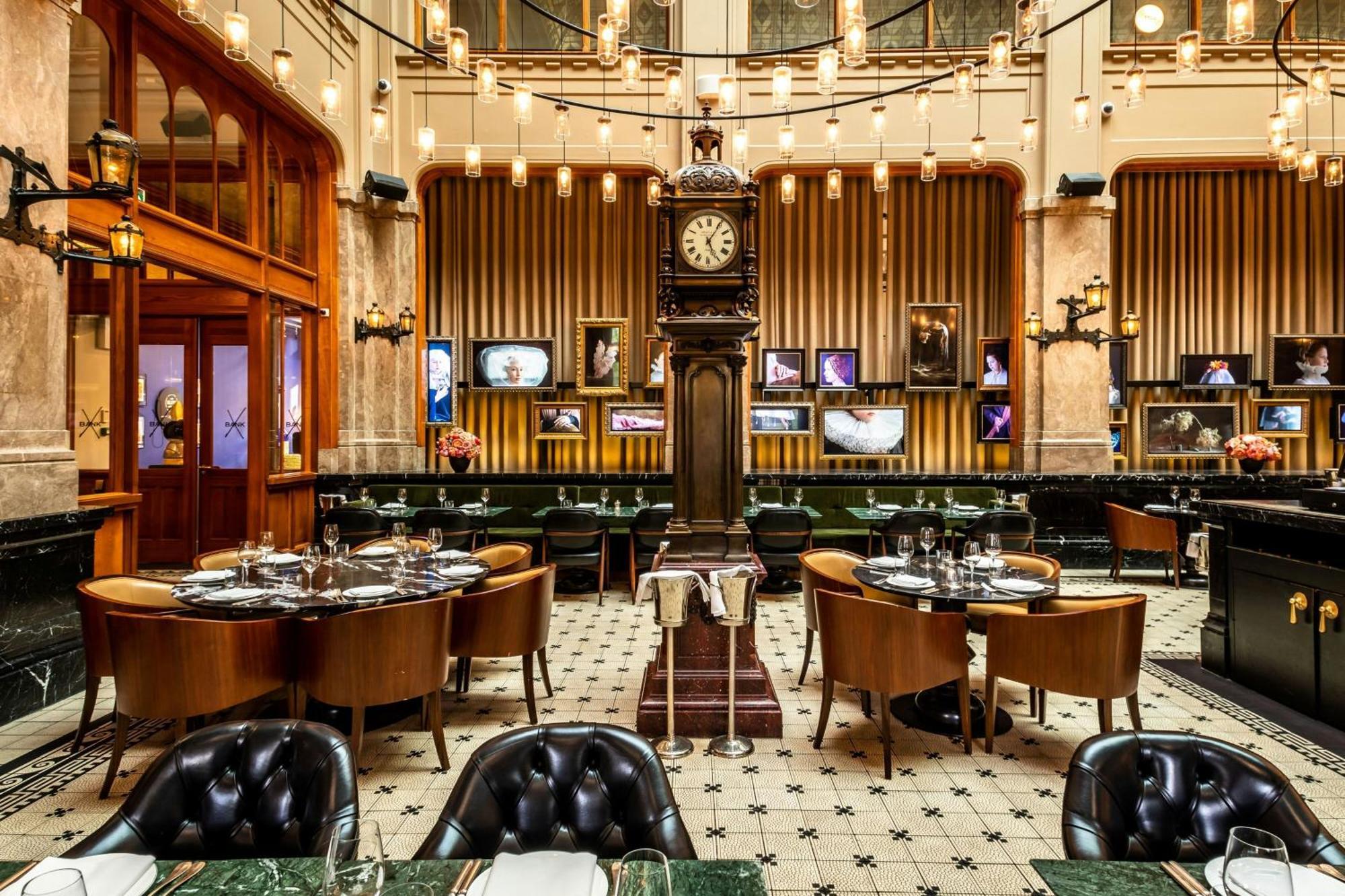 Hotel W Amsterdam Esterno foto The interior of the restaurant